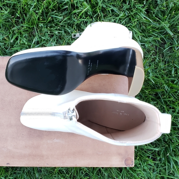 Edgy Chic Rag & Bone Front Zip Booties - Picture 8 of 8